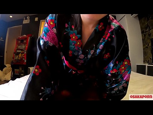 ❤️ Vajza e re cosplay pëlqen seksin deri në orgazmë me një shiringë në një kalorës dhe një blowjob. Vajzë aziatike me pidhi leshtore dhe cica të bukura me kostum tradicional japonez në video amatore që tregon masturbim me lodra qij. Sakura 3 OSAKAPORN. ❤️ Porno e bukur në pornografi sq.mumsp.ru ❌️❤